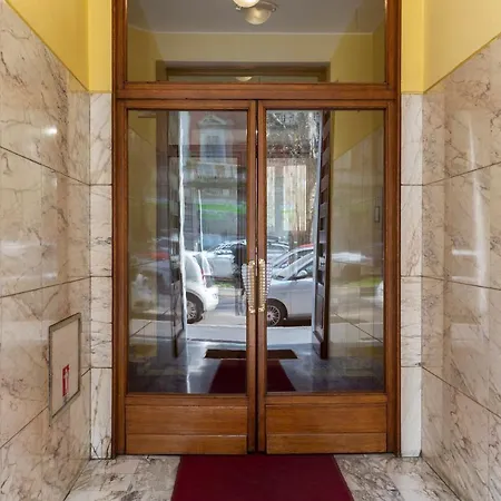 California Dreaming Apartment Milan
